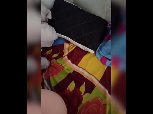❤️ Nire gelakidea etxean bakarrik geratzen da, bere senarra oporretara joaten delako eta nik izorratzeko eta ipurdia esnez betetzeko aprobetxatzen dut ️❌ Porno pornoan eu.pornsos-com.ru ﹏